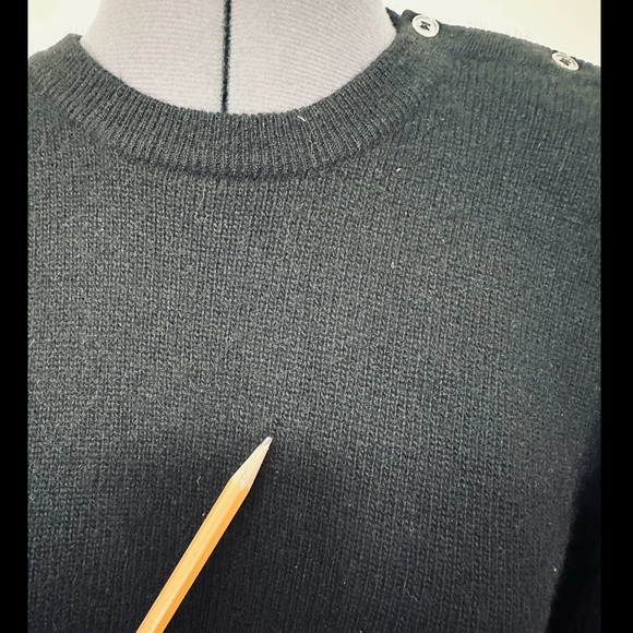 VINTAGE 1990s NEIMAN MARCUS BLACK 100% CASHMERE SWEATER SHOULDER PADS BUTTONS L - Picture 3 of 6